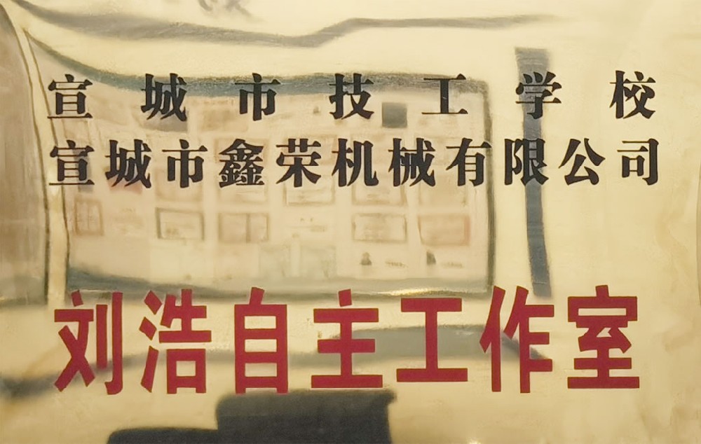 1699601795399357.jpg 1699601795399357.jpg